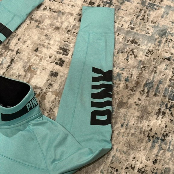 PINK Victoria’s Secret Teal Quarter Zip Fleece Pullover Sweatshirt Size Large - Picture 2 of 6